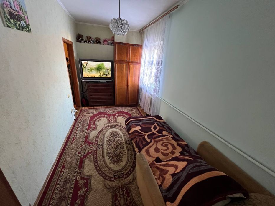 Продаж будинку 50 кв.м з ділянкою 5 соток на вулиці Київська