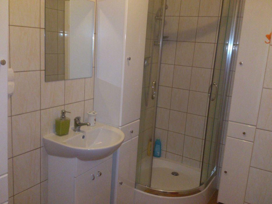 Samodzielne mieszkanie 6-os. dla FIRM