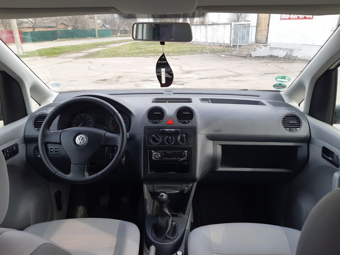 Volkswagen Caddy 2009р.в., Газ-бензин