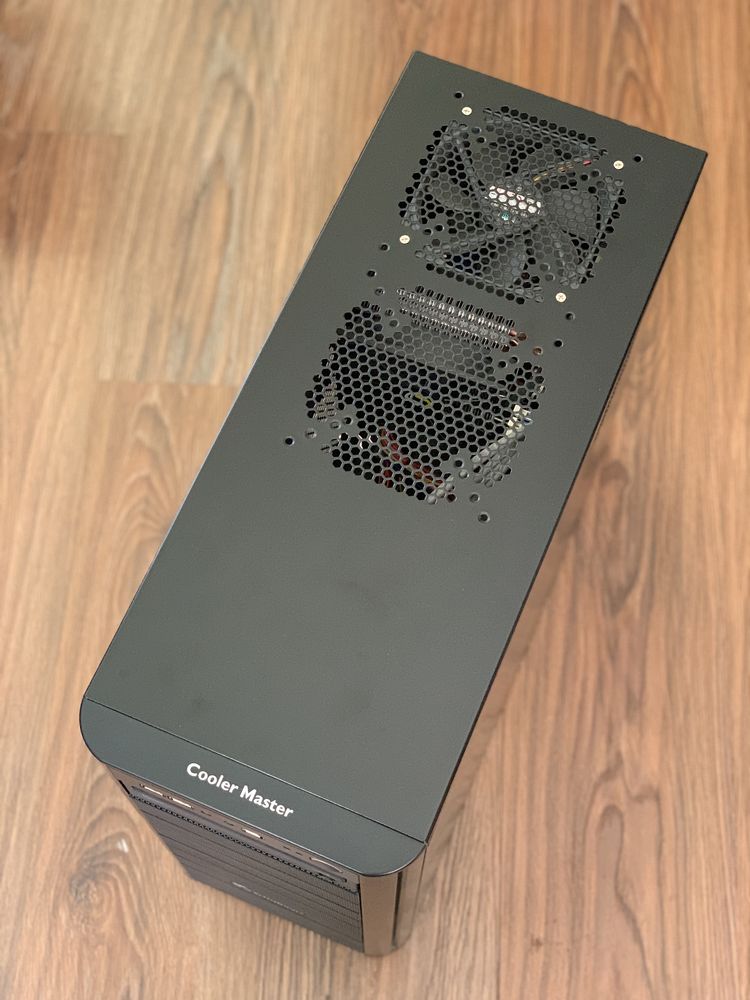 Komputer PC stacjonarny AMD Phenom X6 / 8 GB RAM / Sound blaster