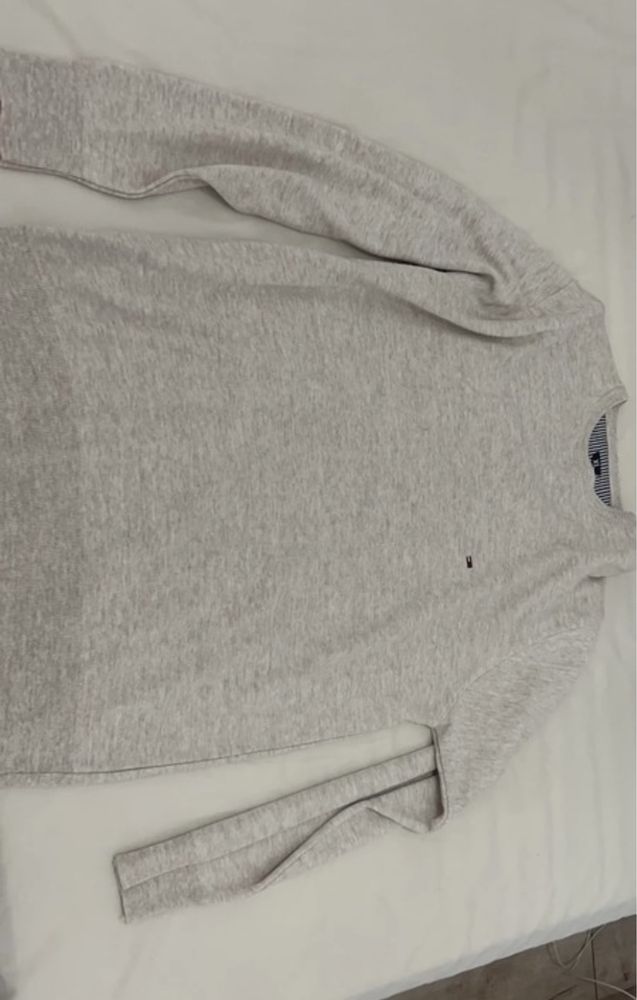 Sprzedam sweterek Tommy Hilfiger XL