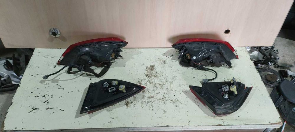 Chrysler200 Фонарі Крайслер 200 разборка задні стопи Фонарь