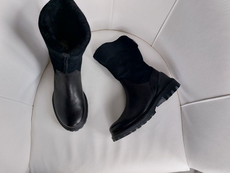 Зимові черевики ecco trad натуральне хутро 36,37,38 рр