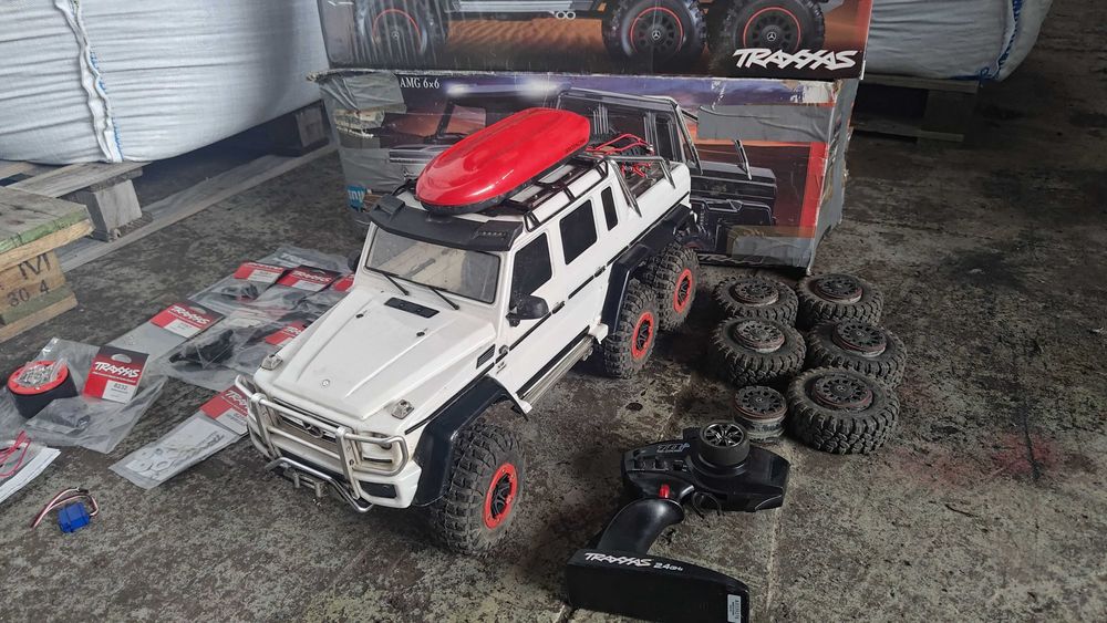 Traxxas TRX-6 Mercedes 6x6 G63