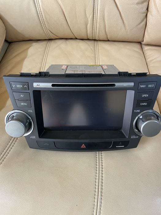 Штатная магнитола Оригинал Toyota Highlander 2011 г