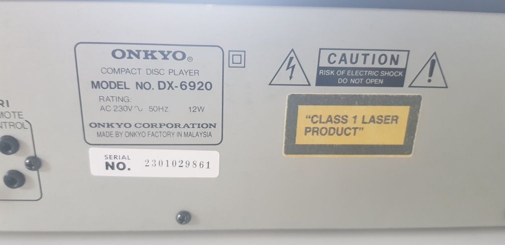 Odtwarzacz CD ONKYO DX-6920