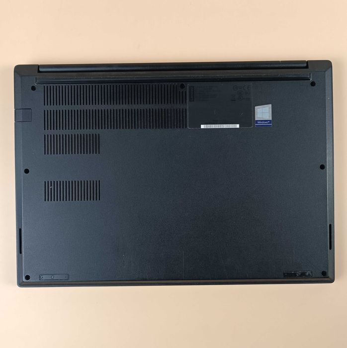 Lenovo ThinkPad E14 Gen1 i5-10210U/16Гб/SSD 256Гб/14"/FHD IPS/АКБ 2г+