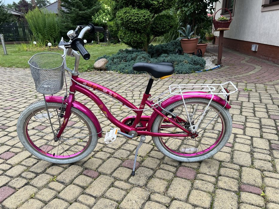 Rower dla dziewczynki 20” kola z kaskiem