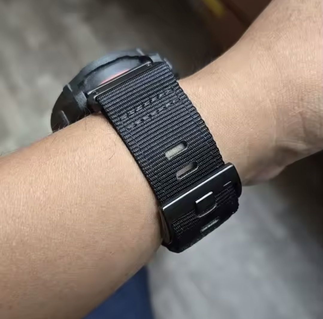 Pasek QuickFit 26 Garmin Nylon Czarny