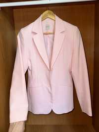 Піджак рожевий жіночий