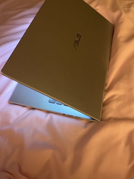 Portátil ASUS VivoBook X509MA – 8GB RAM / 1.4TB / Pronto a usar – 300€