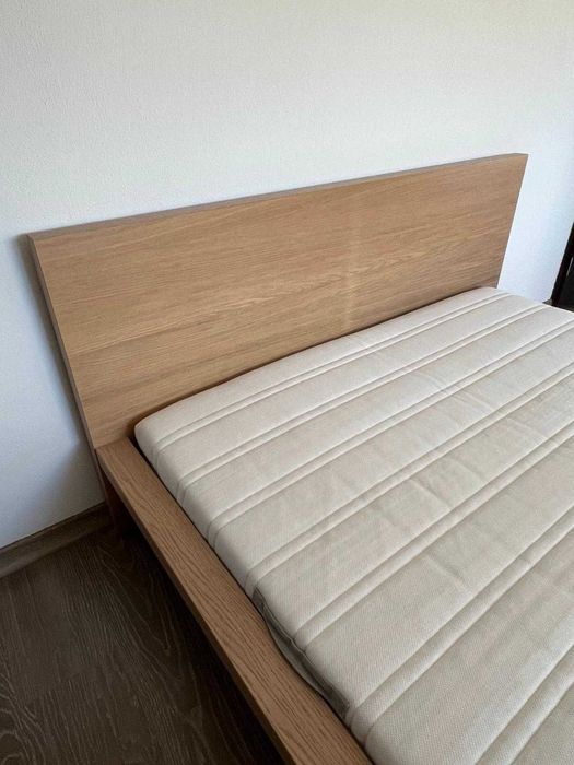 Cama Casal IKEA 140 x 200cm + Estrado + Colchão