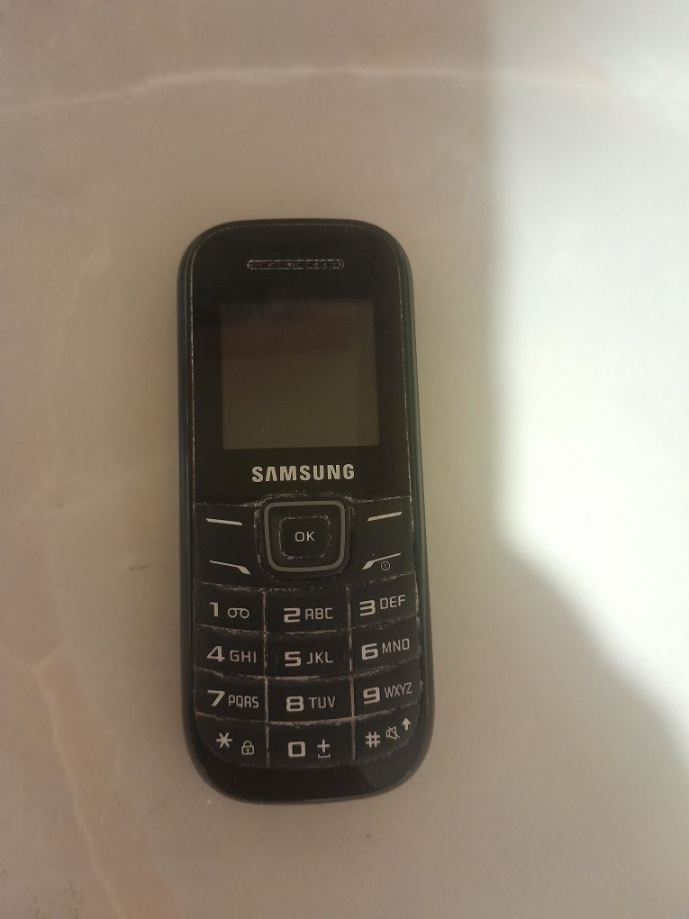 Telefon firmy Samsung