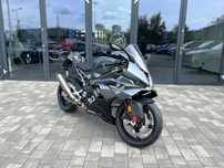BMW S 2025 BMW S1000RR Bluestone Dostępny od ręki M Billet Pack