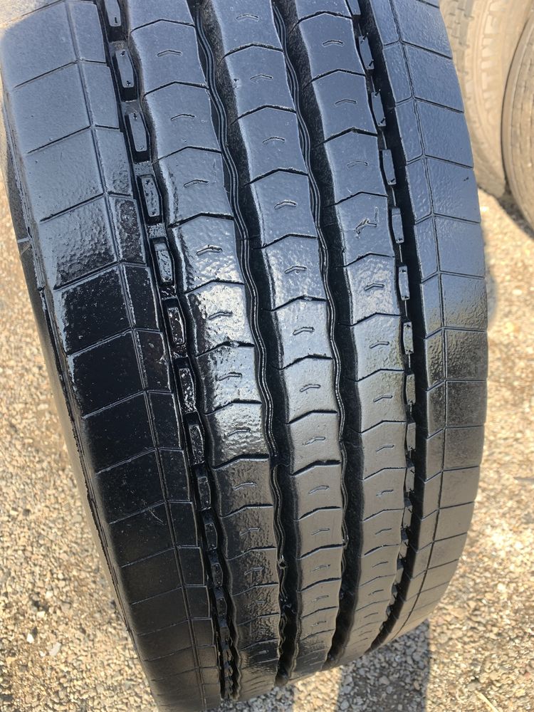 B36. 315/80/22,5 Michelin Multiway 3D