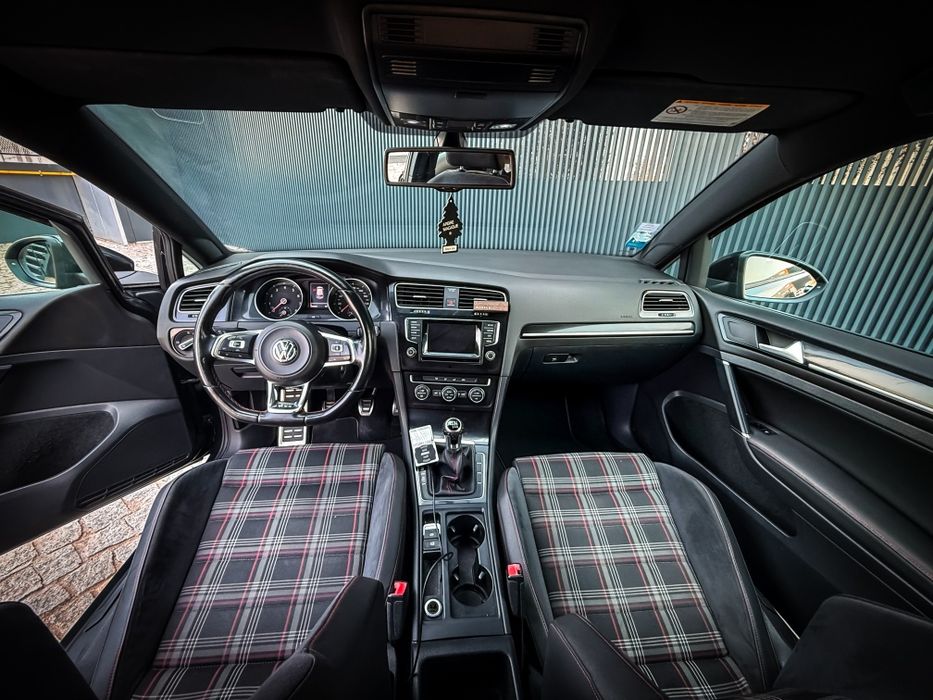 VW Golf 7 GTI Performance *Airlift*