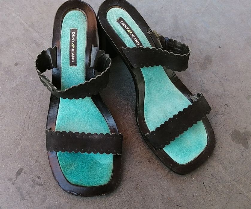 Sandálias vintage DKNY n° 38