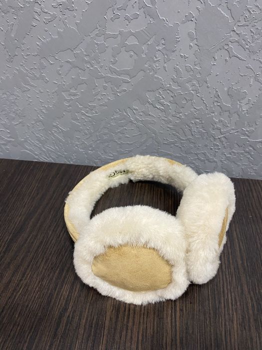 Тёплые наушники от Ugg