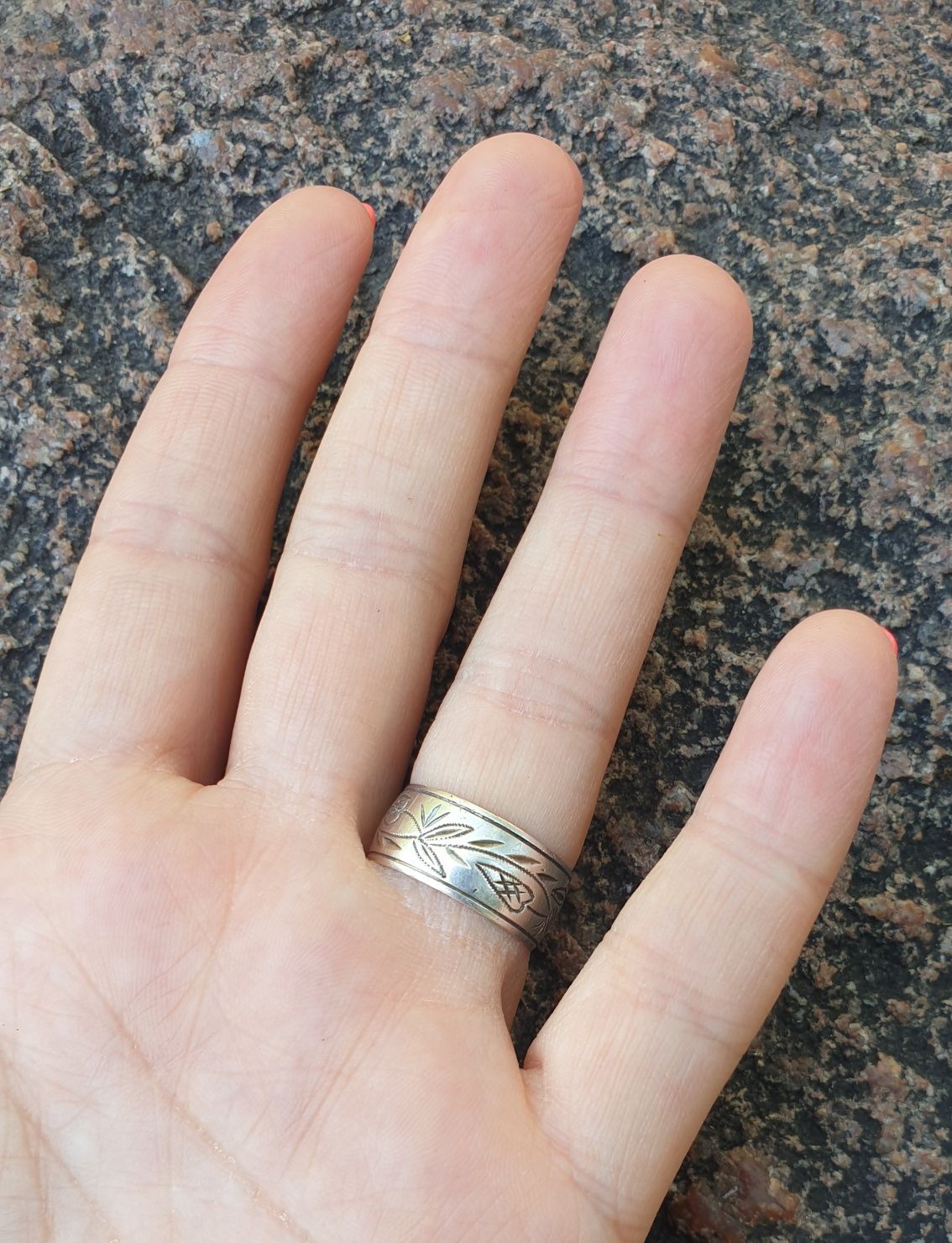 Кольцо серебрянное, новое