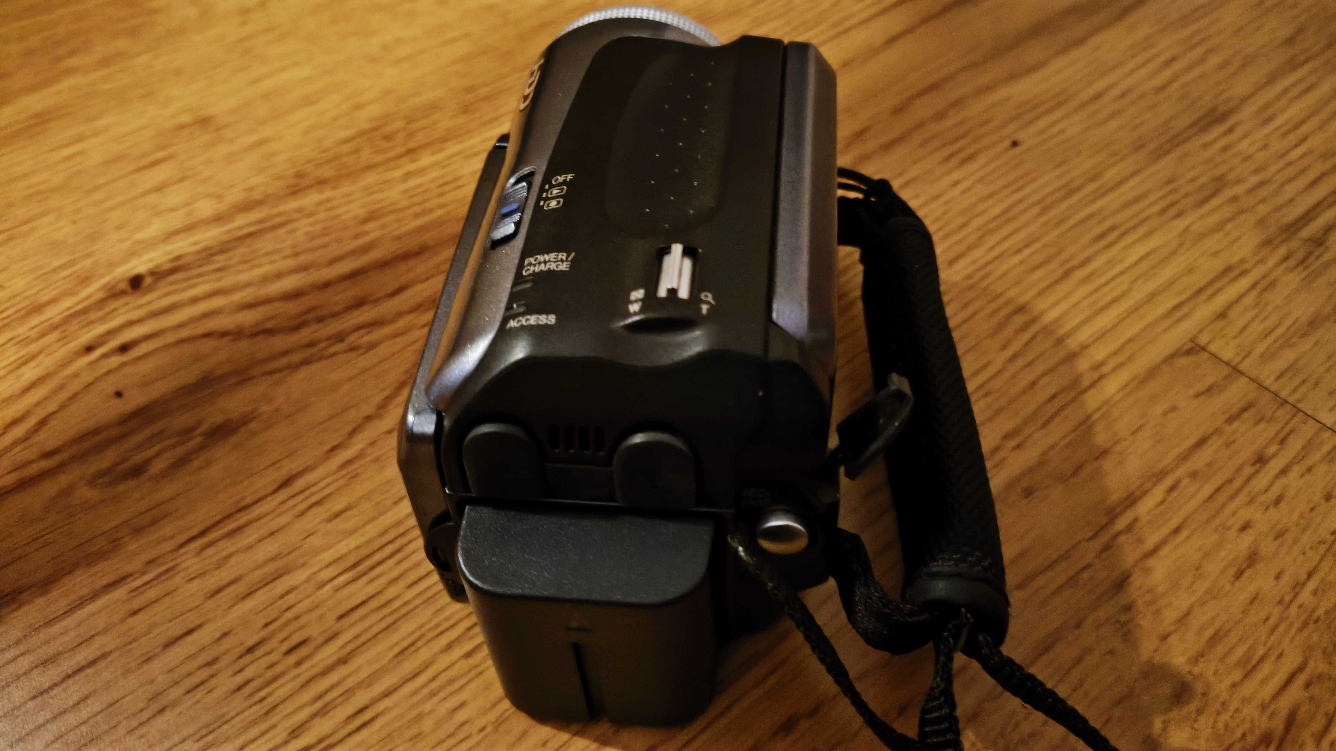 Câmara de video JVC GZ-MG40E 20GB