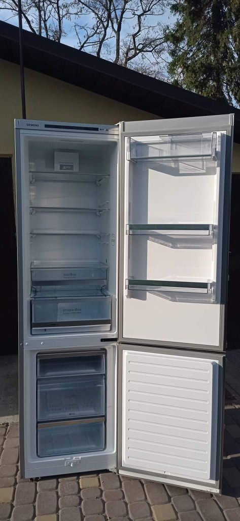 Холодильник Bauknecht NN1689Ref76A