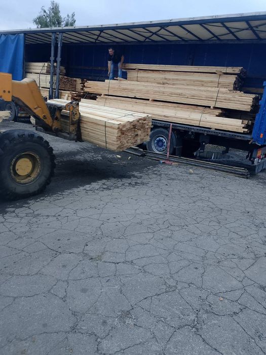 Дошка обрізна 30х100 та інші пиломатеріали довжиною 4-4.5-6м