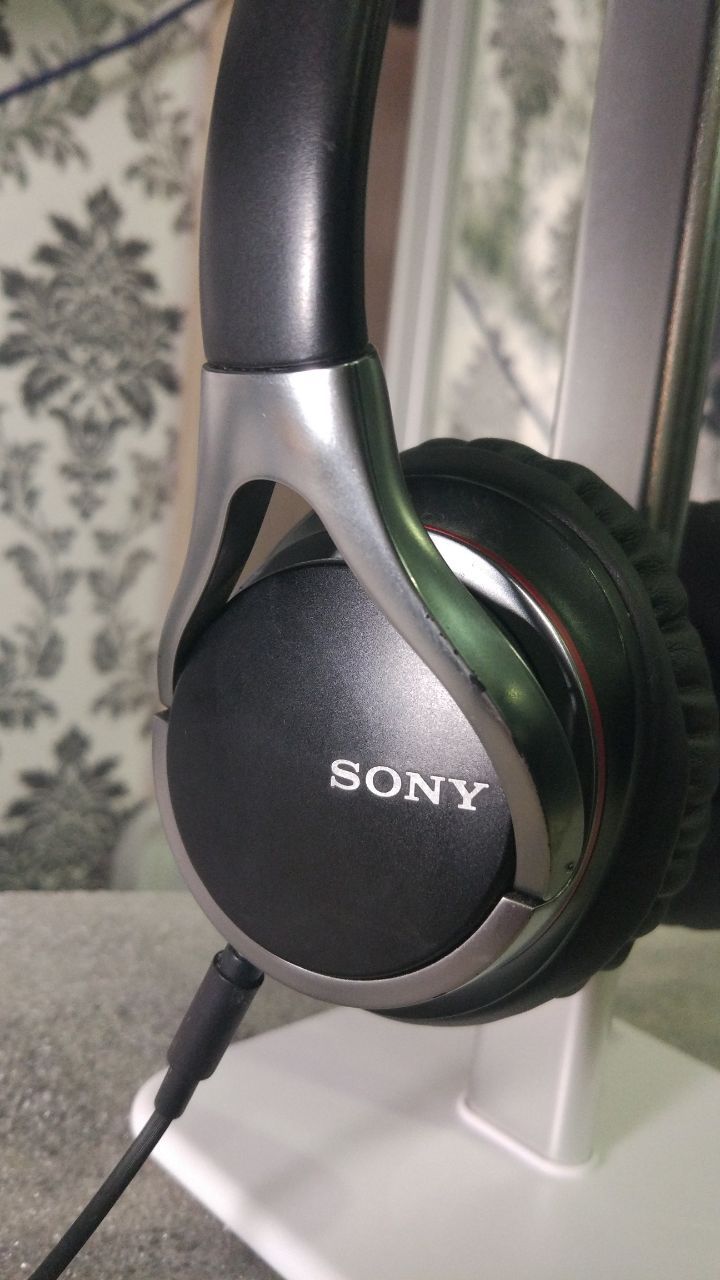 Sony MDR-10RC black