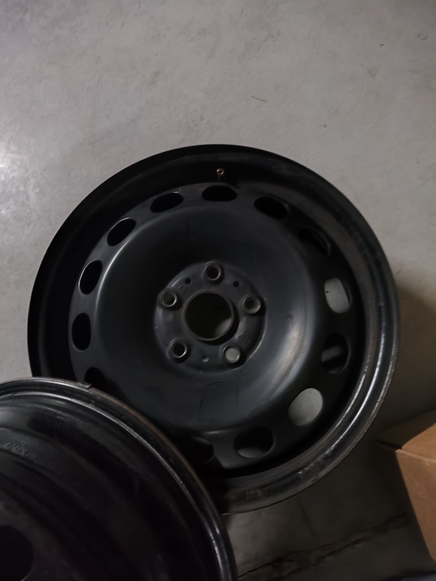 Felgi Felgi stalowe 16cali 5x112 Audi VW Seat Skoda et48