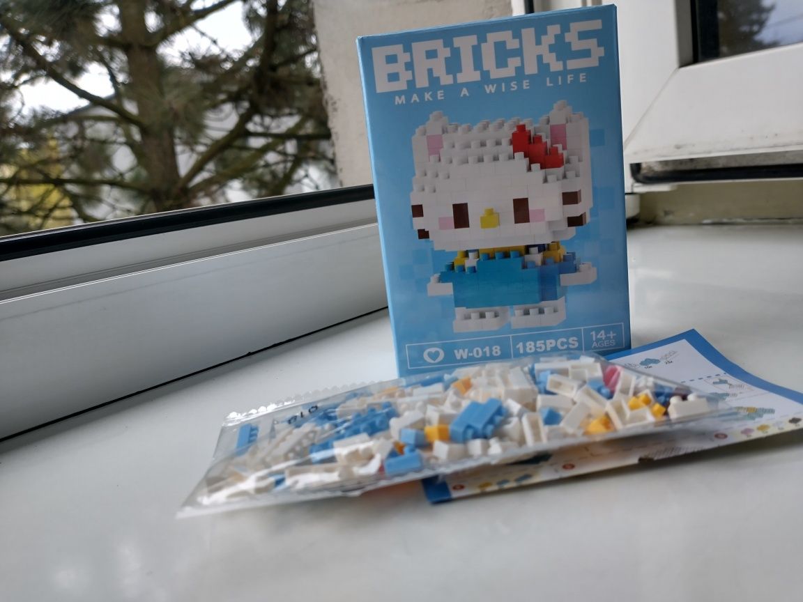 Klocki figurka 3d lego Bricks Hello Kitty niebieski kawaii
