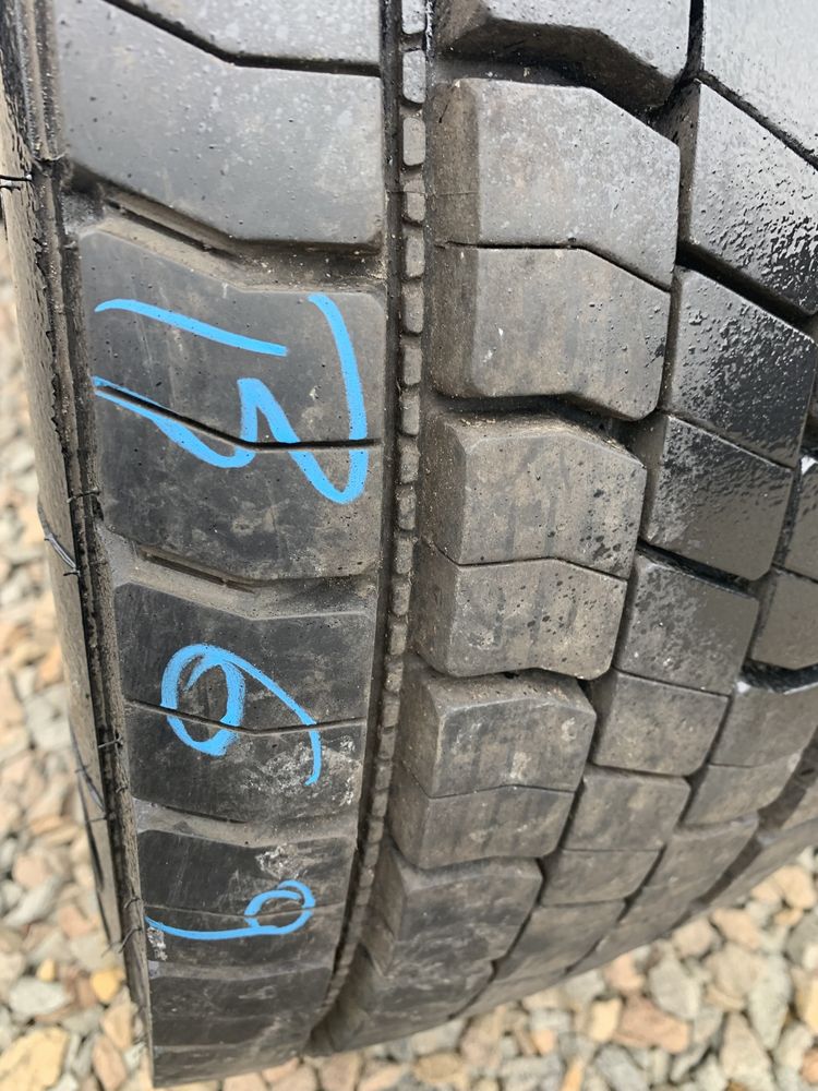 B69. 245/70/17,5 Continental LDR