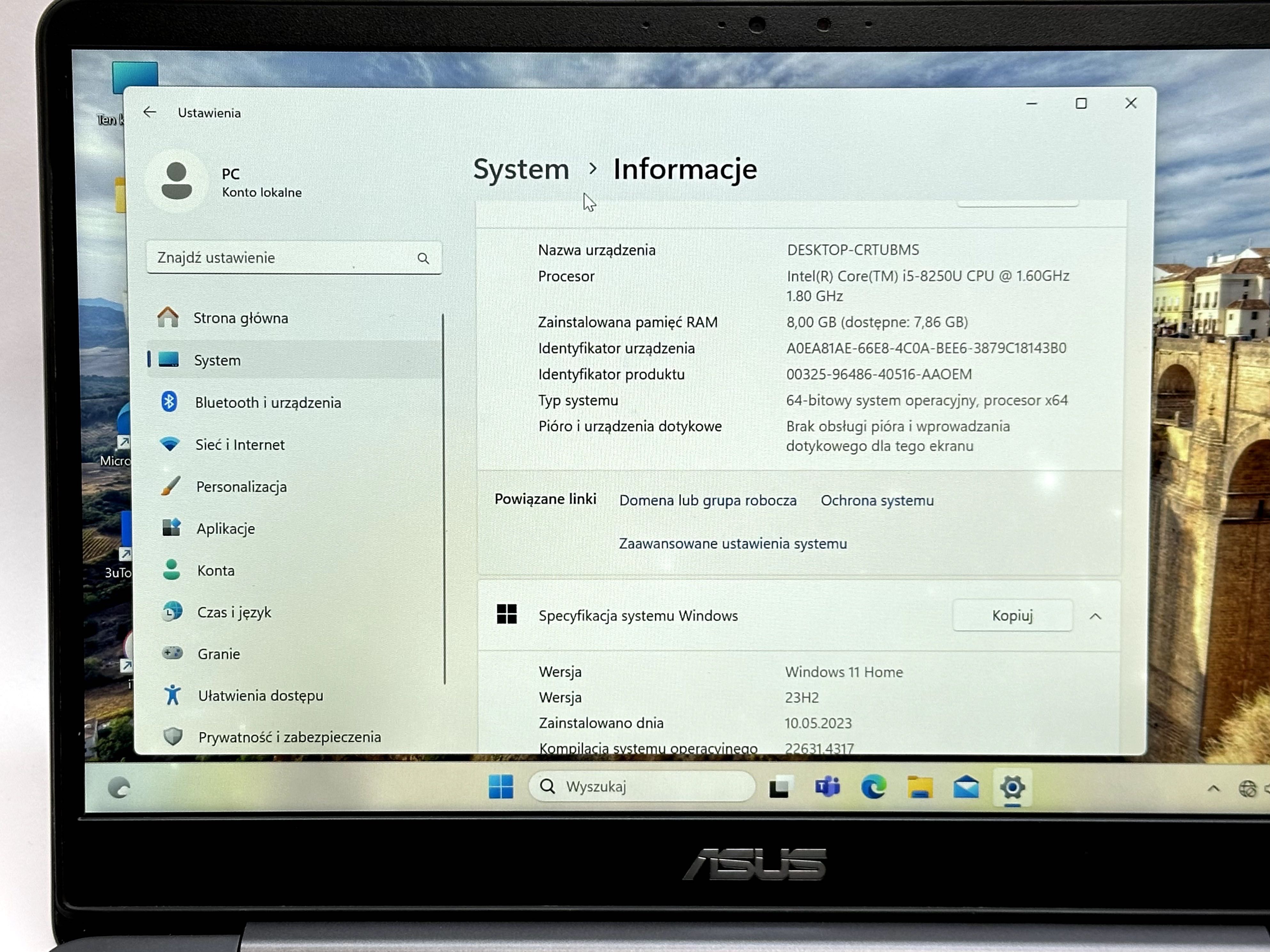 asus ux430u i5-8250u/8gb ram /256gb ssd /grafika geforce mx150