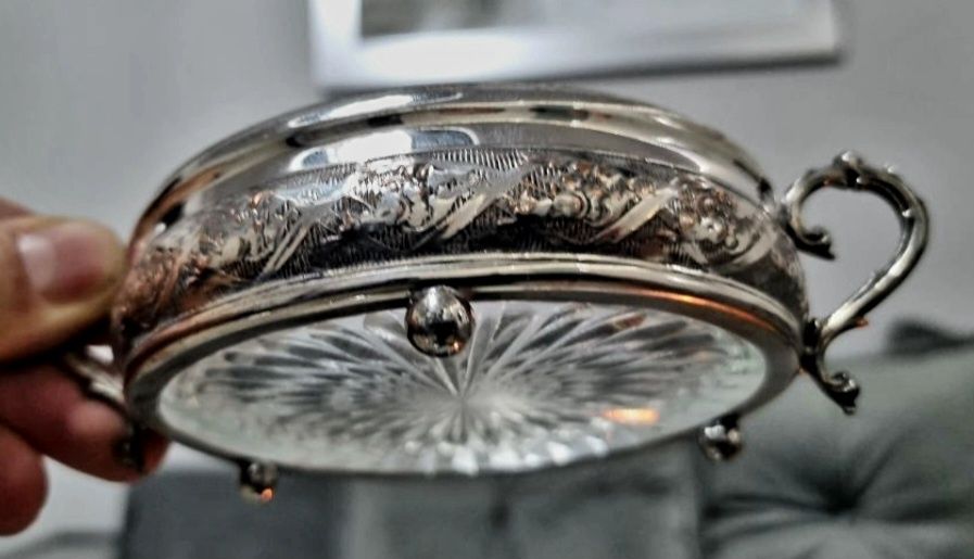 Posrebrzana i sygnowana maselniczka Cooper