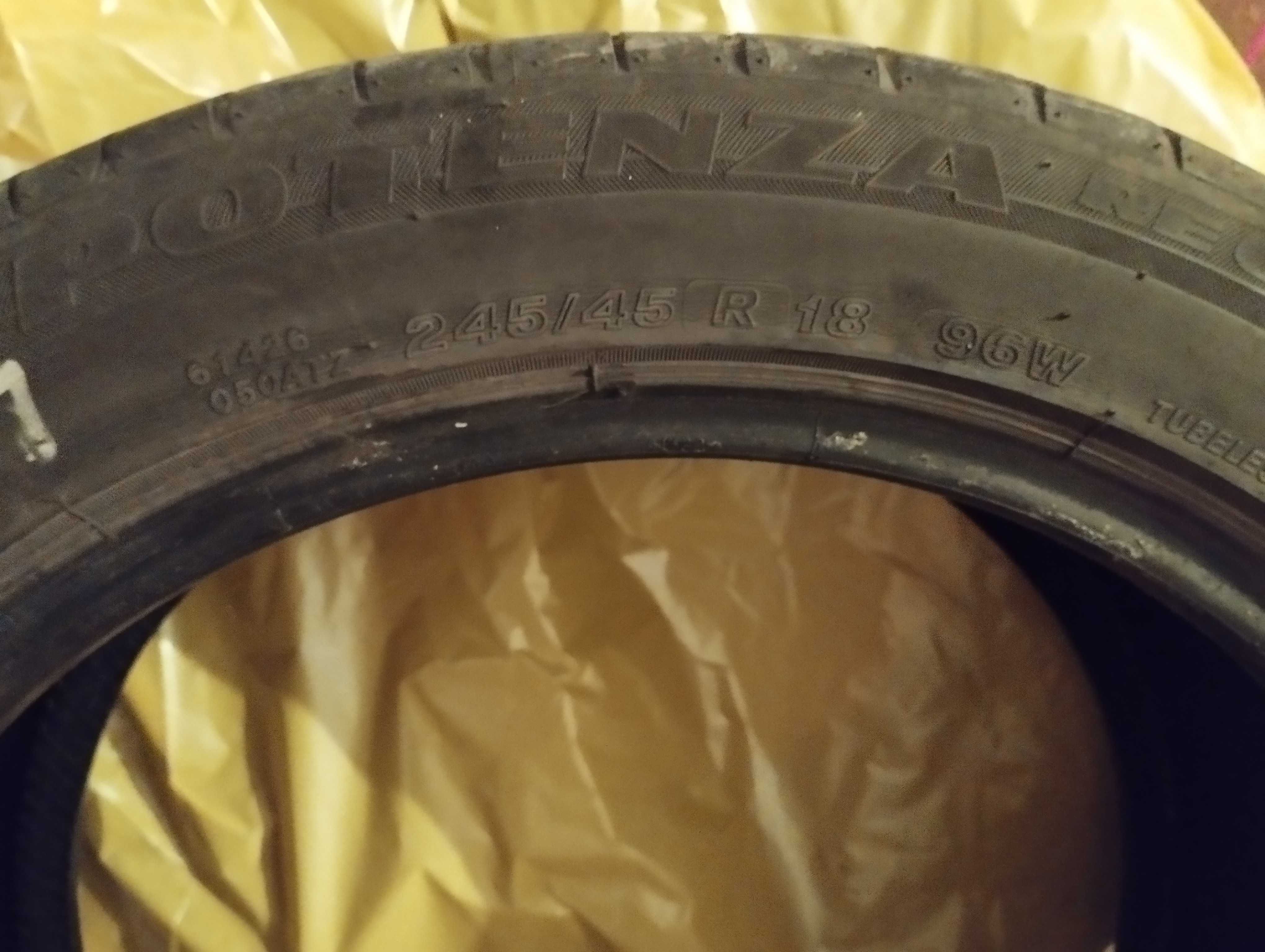 Opony letnie Bridgestone Potenza 245/45  R18 96 W