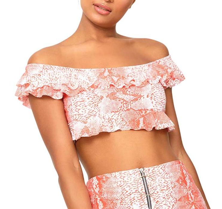 Bluza PRETTYLITTLETHING odkryte ramiona hiszpanka crop falbanka