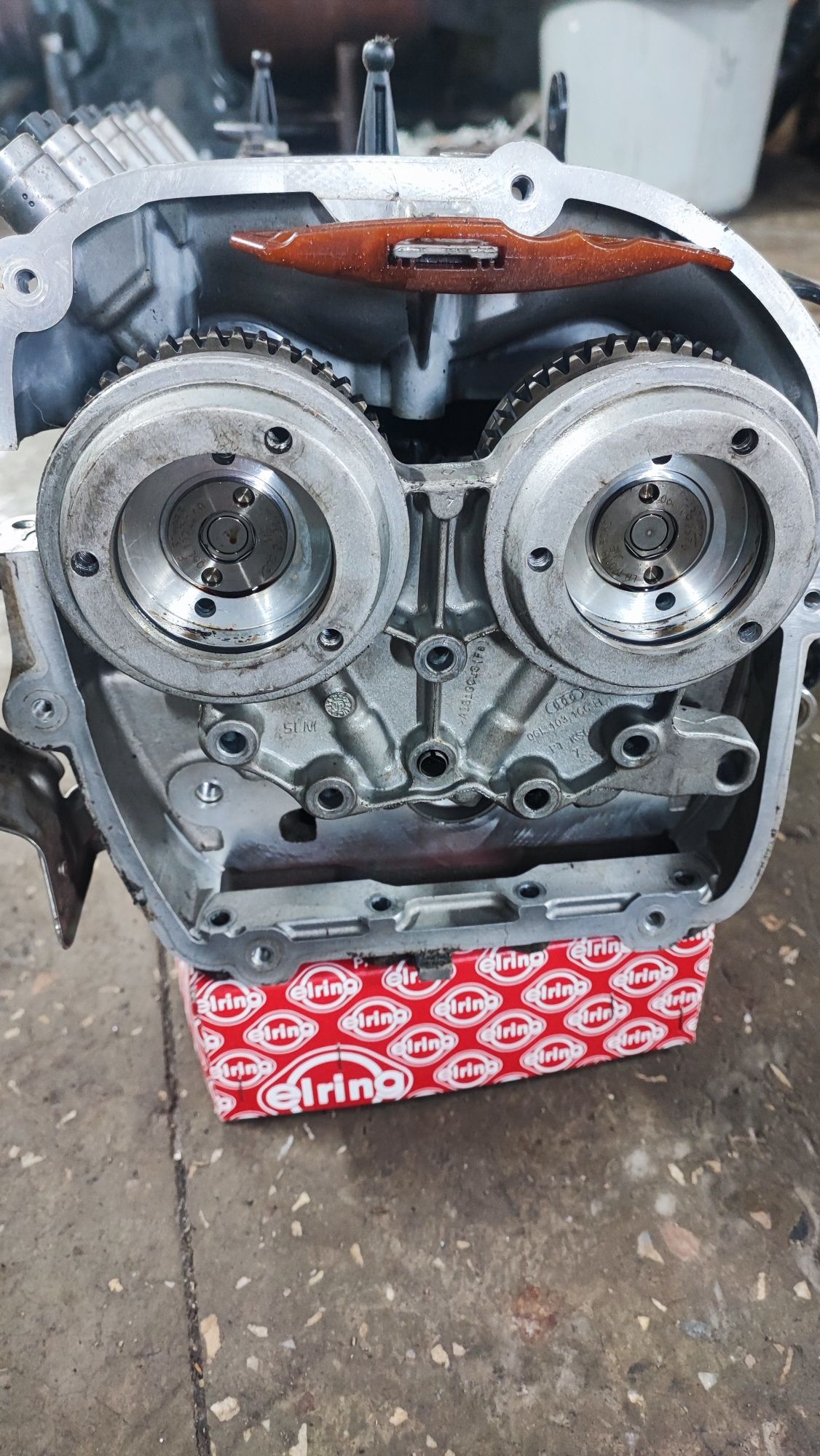 двигун 1.8 tsi cjs  06k103023n