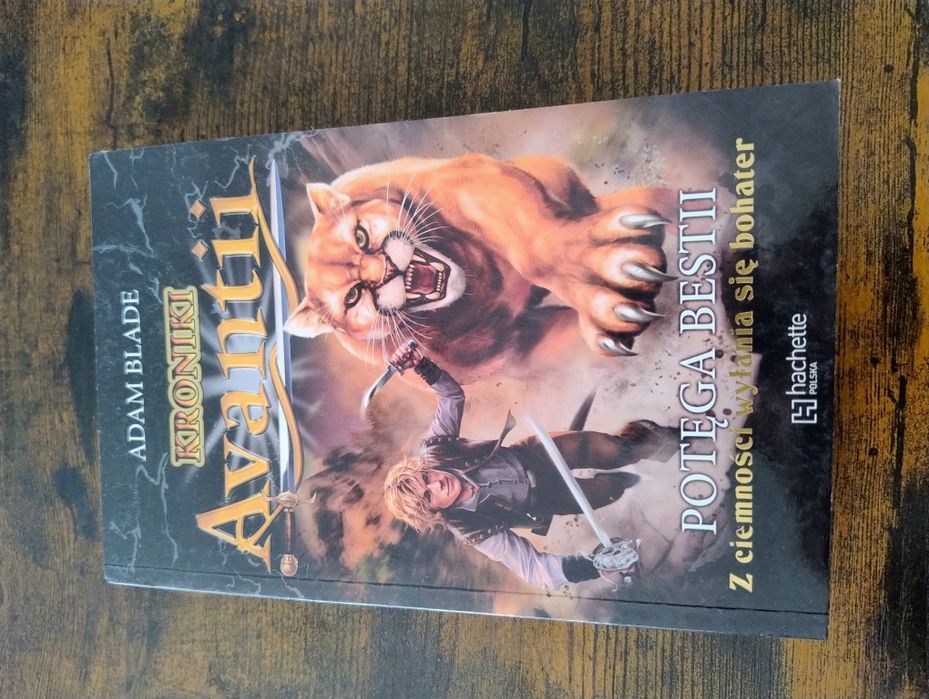 Potęga bestii - kroniki Avanti - Adam Blade / fantazy