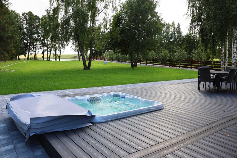 Ekskluzywna rezydencja z prywatną linią brzegową – Pozezdrze, Mazury