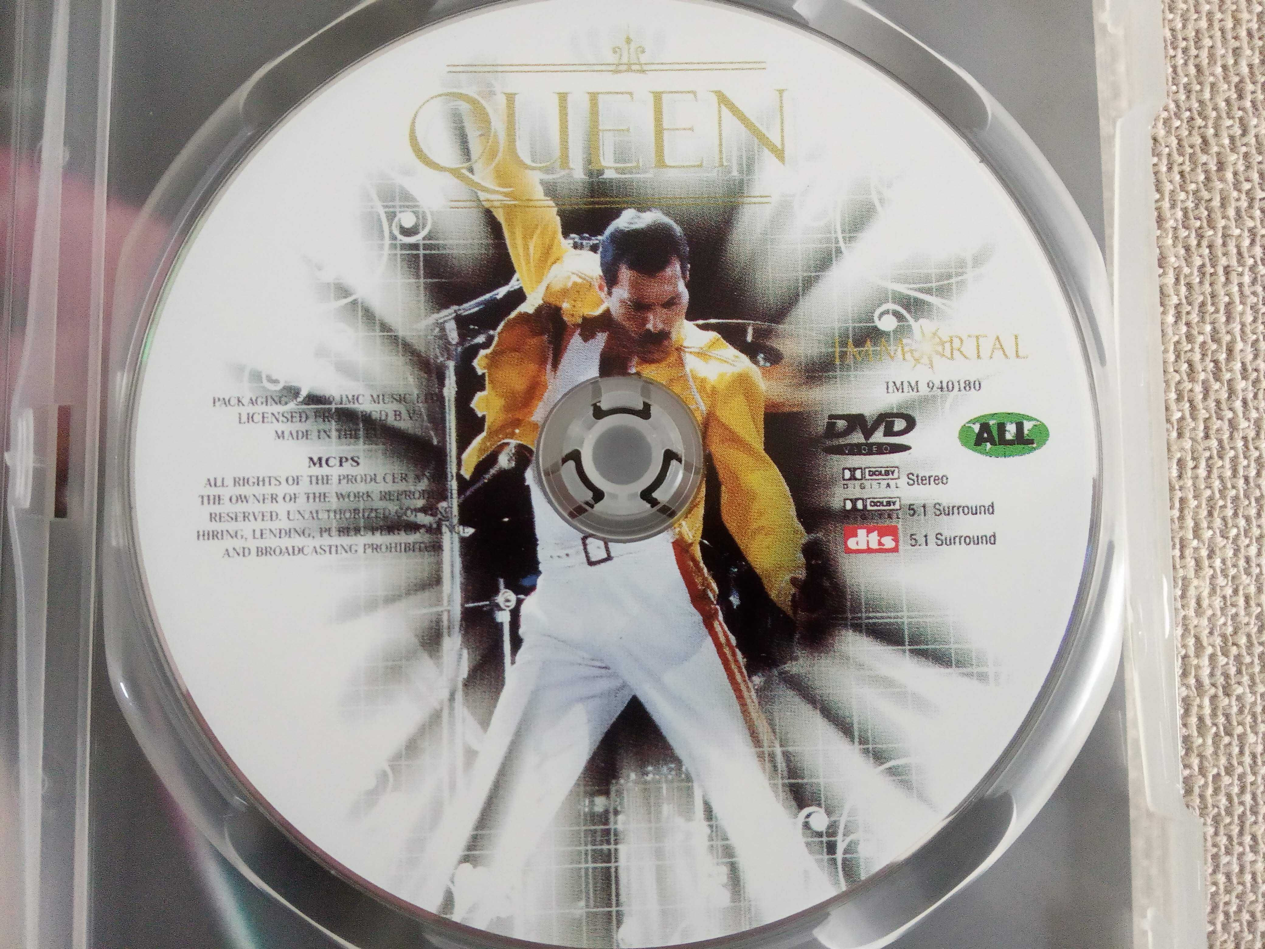 Queen – Rock You From Rio - Live