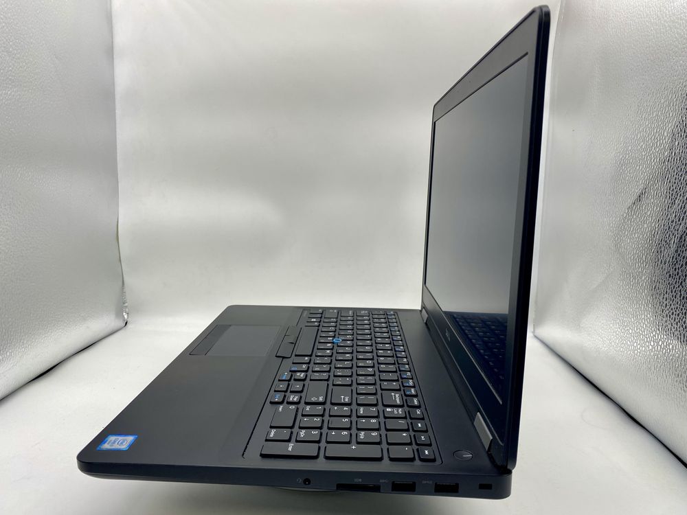 Dell Latitude 5570 AMD R7 M370 2GB 15,6” i7-6820HQ/8GB/SSD 256 Gb/16%
