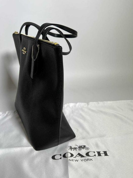 Сумка Coach Zip Tote черная