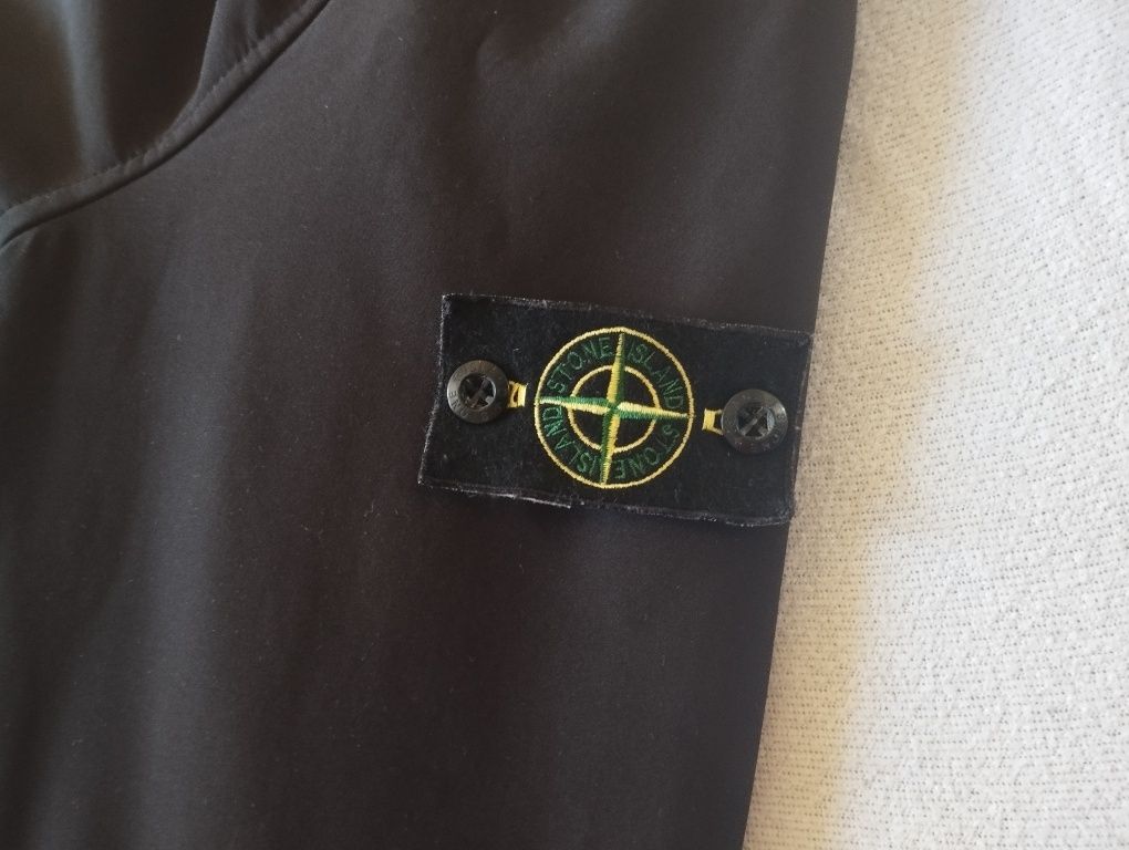 Wiatrówka Stone Island + prezent polo Fred Perry