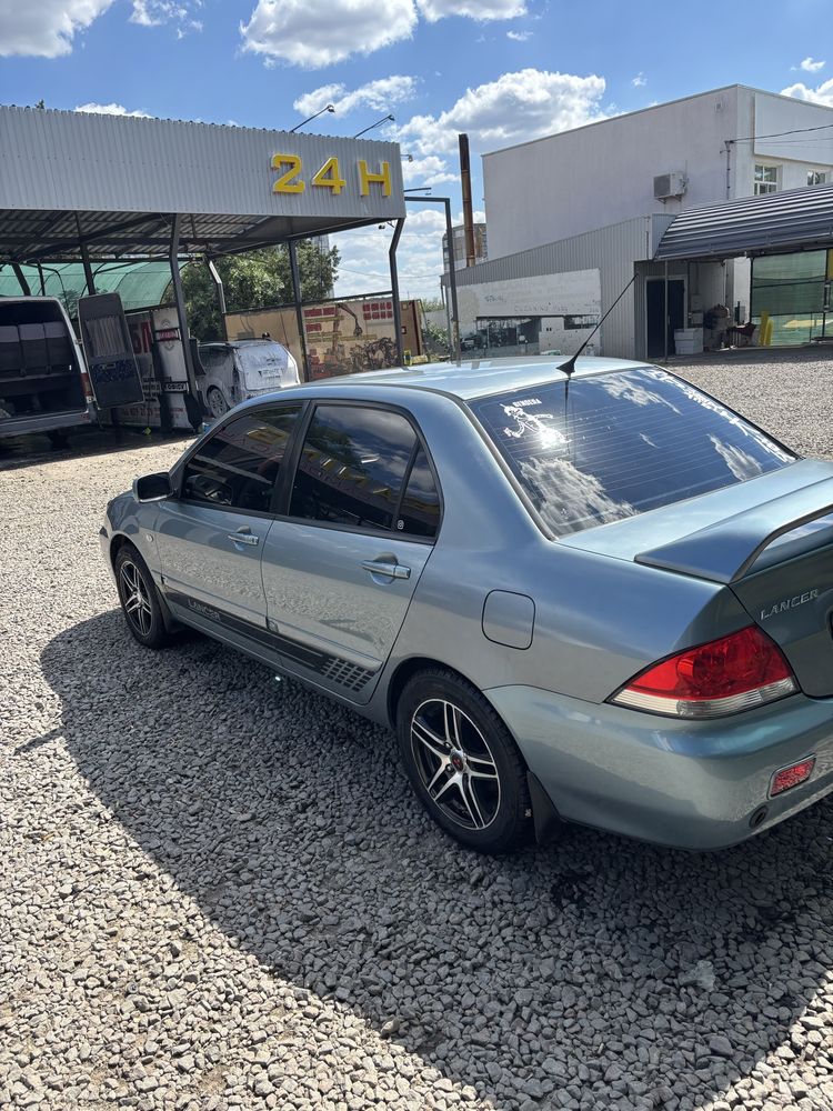 Продам Lancer 9 2007року