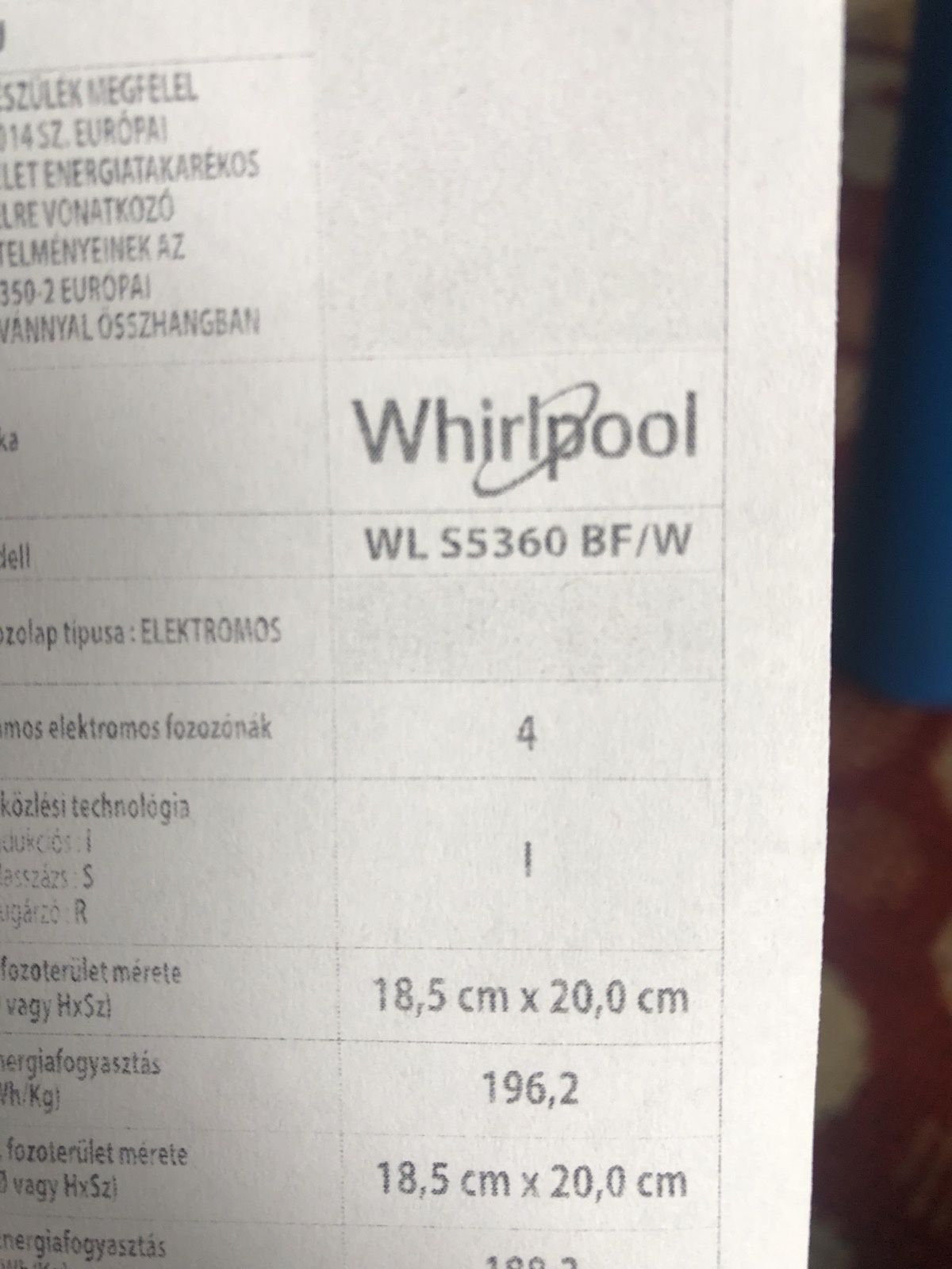 Варильна поверхня електрична Whirlpool . Колір білий.