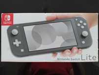 Nintendo Switch lite grafitowy komplet ładowarka pudełko