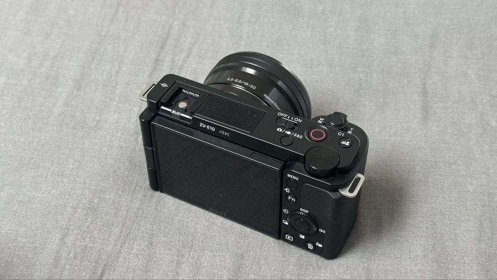SONY ZV-E10 камера