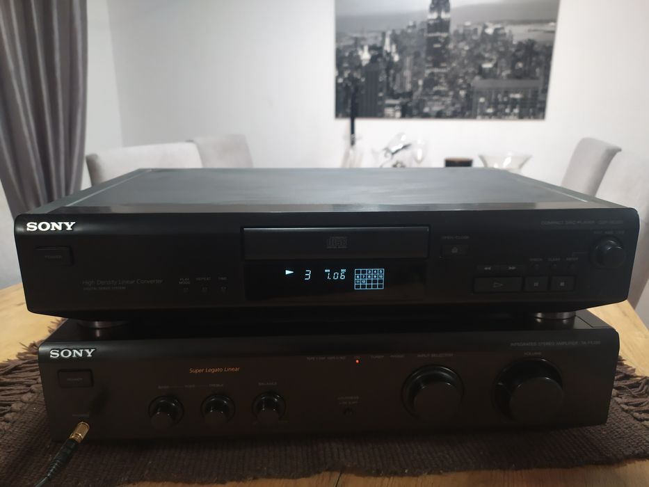 CD Sony CDP XE200 + pilot