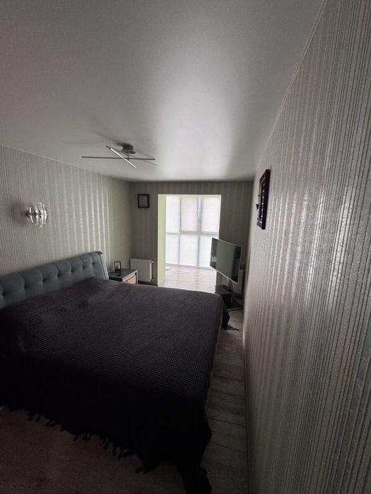 Продаж 3-кімнатної квартири біля Велмарт (Юрія Коваленка)