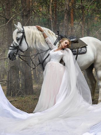 Свадебное платье было пошито в Италии под заказ