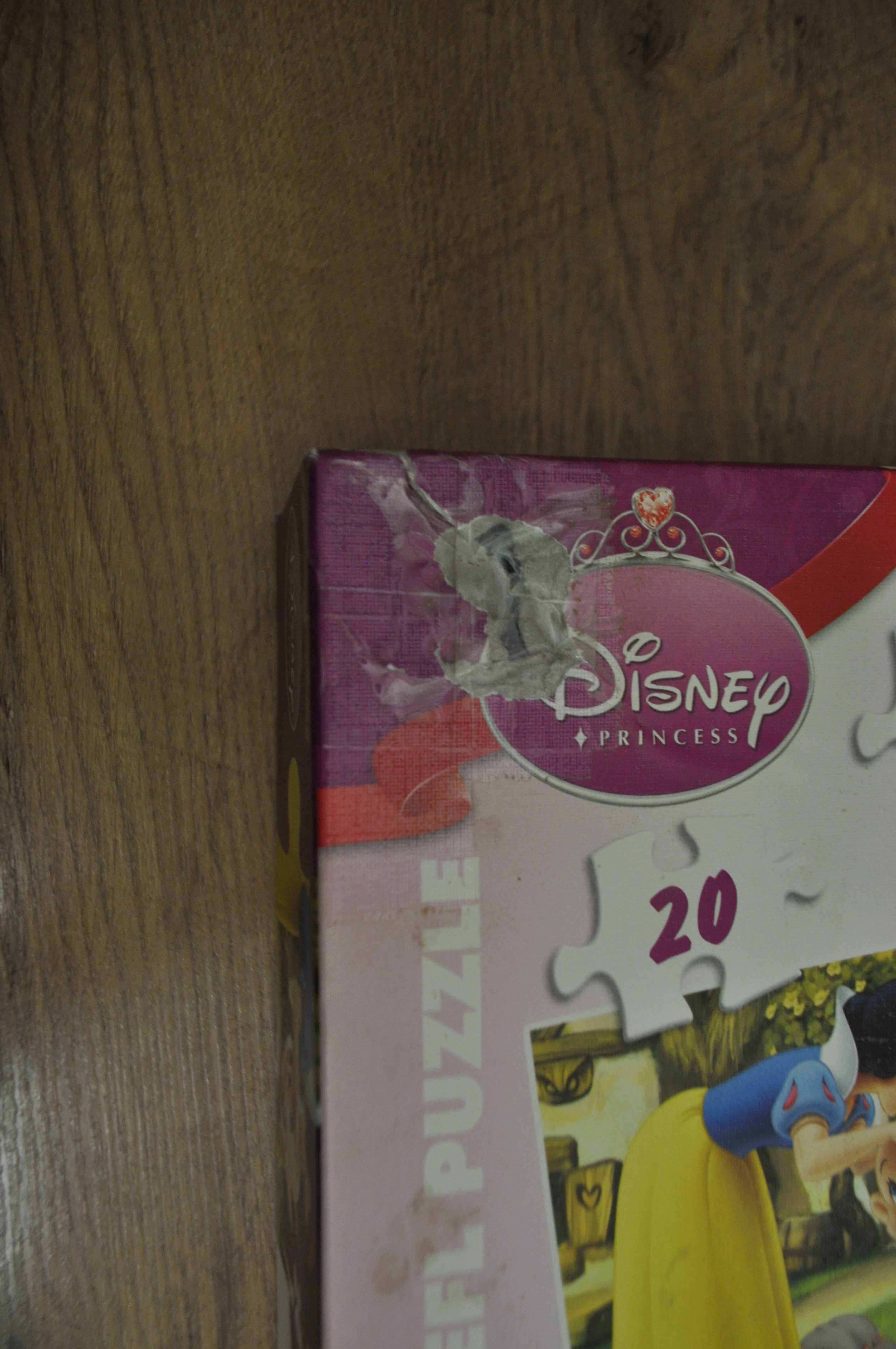Trefl puzzle Disney Princess  3 układanki 20,36 i 50