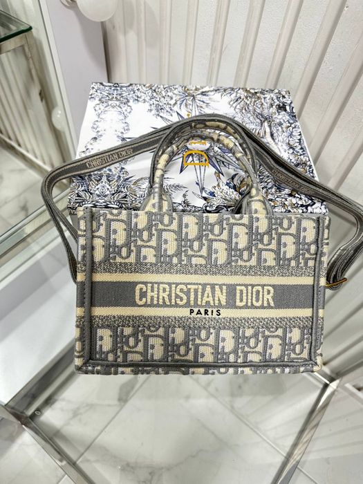 Сумочка, через плече діор